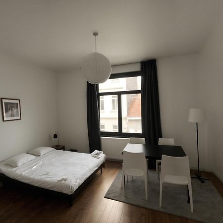 Appartement Confortable 1 Ch Au Coeur De Bruxelles エクステリア 写真